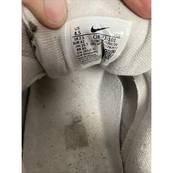 Nike Air Cross Trainer 3 Low CJ8172-101 White / Neptune Green Sz 8.5 - Picture 9 of 11